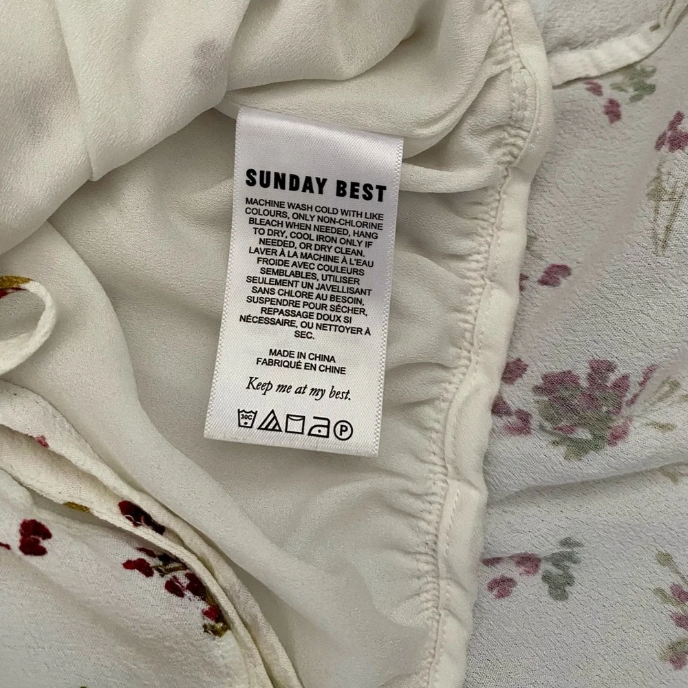 Aritzia Sunday Best White Floral Crop Top with Tie Front - Picture 6 of 7